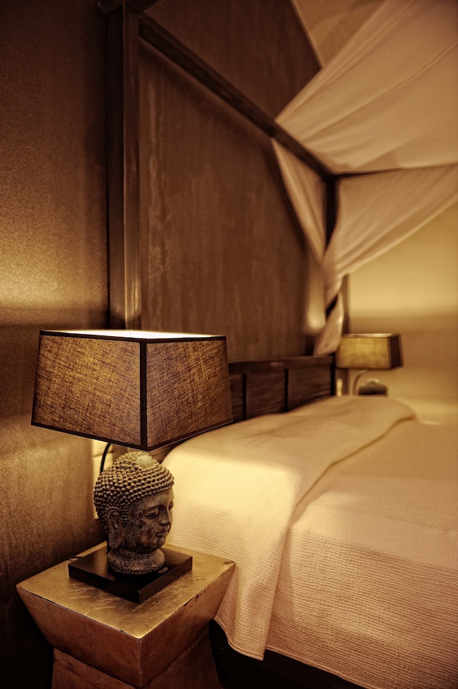 Paradise Island Villas — Hotel rooms in Hersonissos