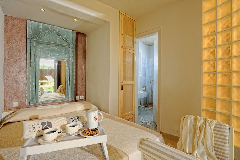 Paradise Island Villas — Hotel rooms in Hersonissos