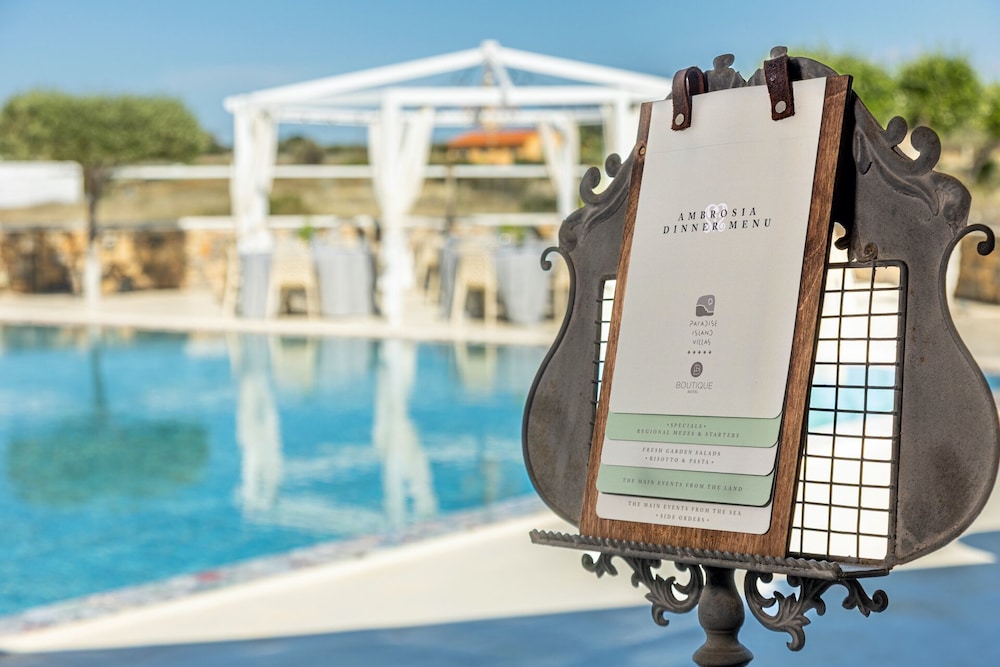 Paradise Island Villas — Restaurant & bars in Hersonissos