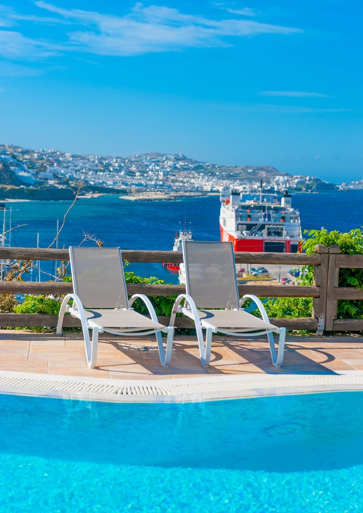 Paradision Hotel — Attractions in the area in Tourlos, South Aegean