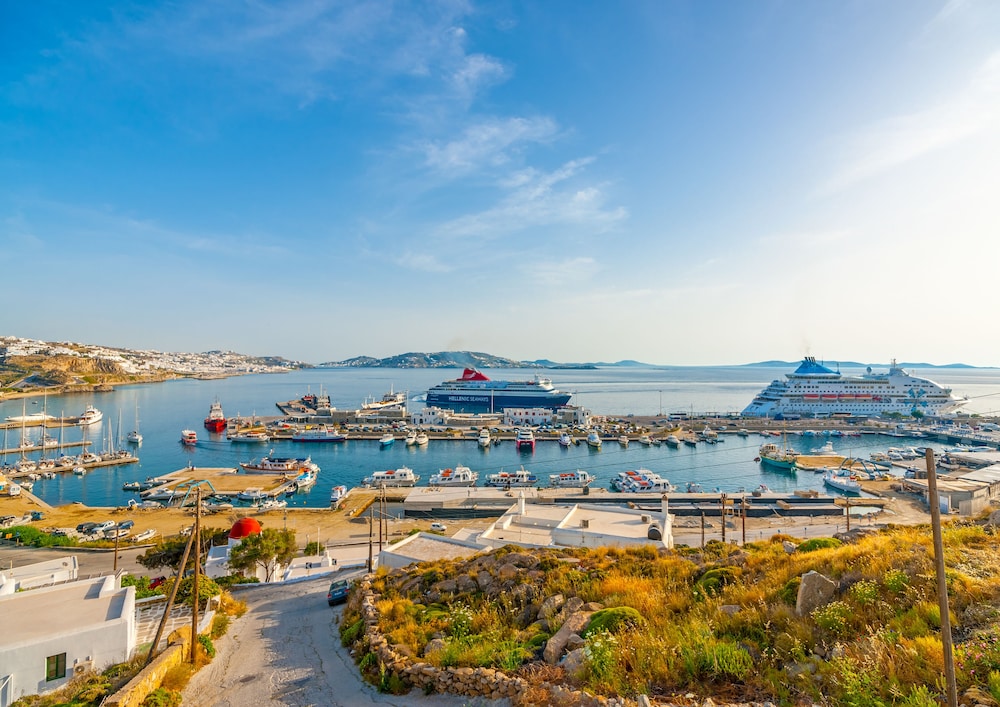 Paradision Hotel — Attractions in the area in Tourlos, South Aegean