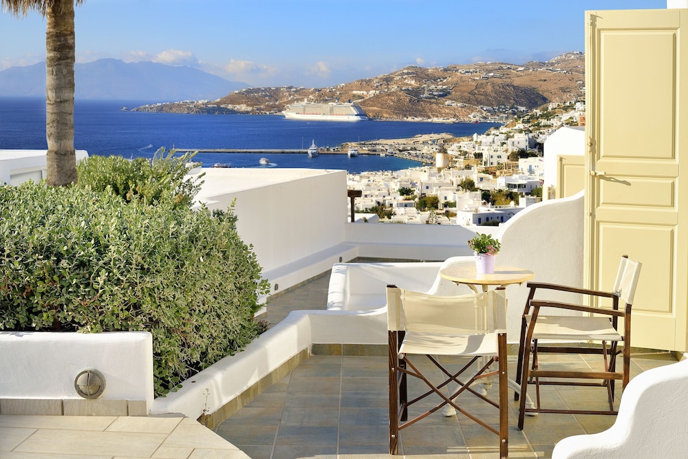 Hotel Pelican — Beach in Mykonos Town, South Aegean