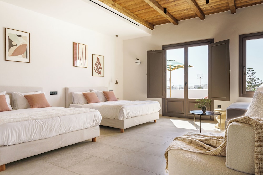 Pelican Bay Hotel — Hotel rooms in Plati Gialos, South Aegean