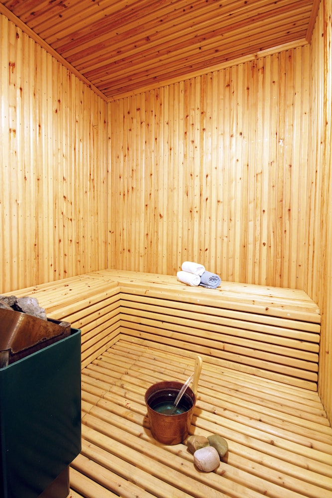Pelican Bay Hotel — Spa in Plati Gialos, South Aegean