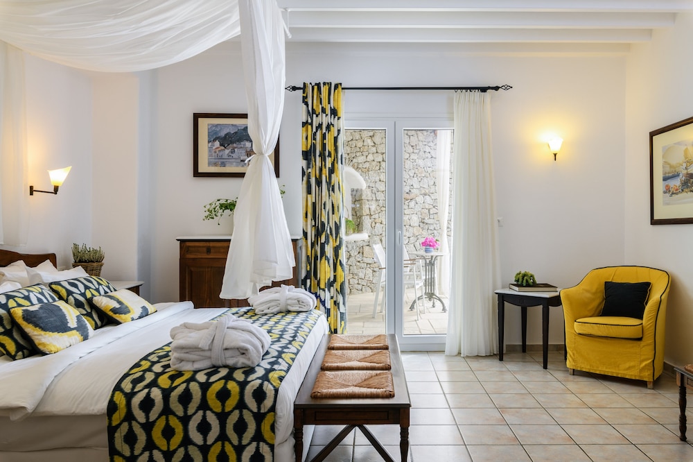 Pelican Bay Hotel — Hotel rooms in Plati Gialos, South Aegean