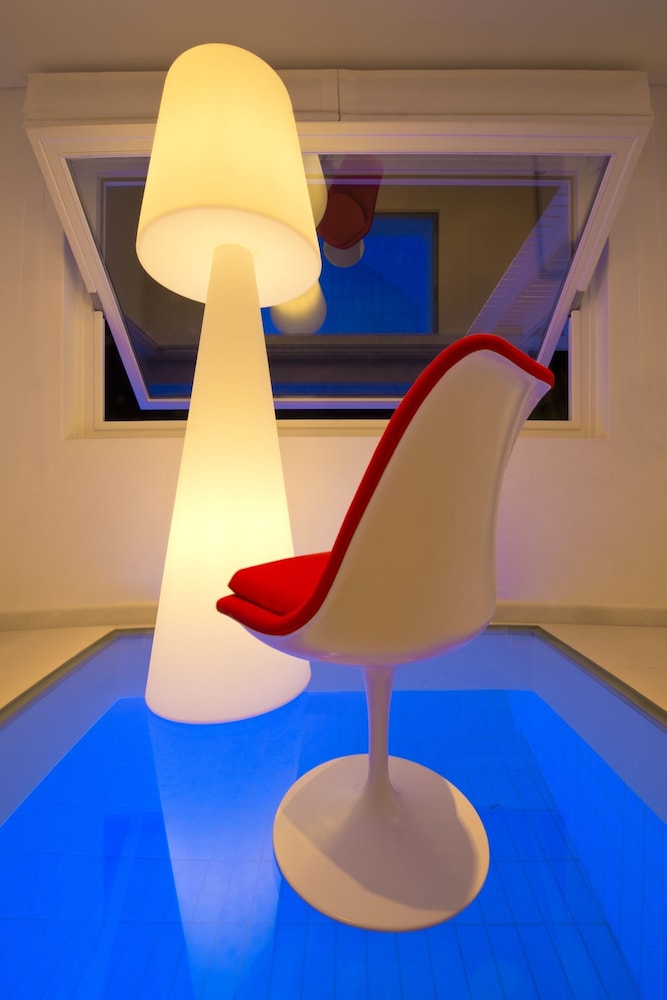 Petasos Beach Resort & Spa, Small Luxury Hotels of the World — Hotel rooms in Plati Gialos, South Aegean