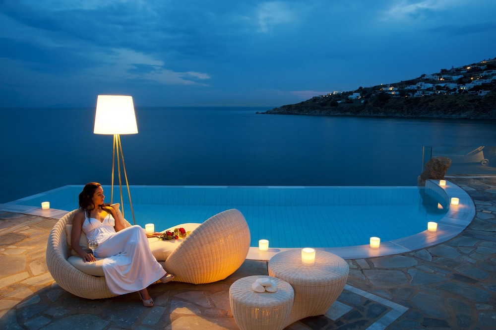 Petasos Beach Resort & Spa, Small Luxury Hotels of the World — Swimming pool in Plati Gialos, South Aegean