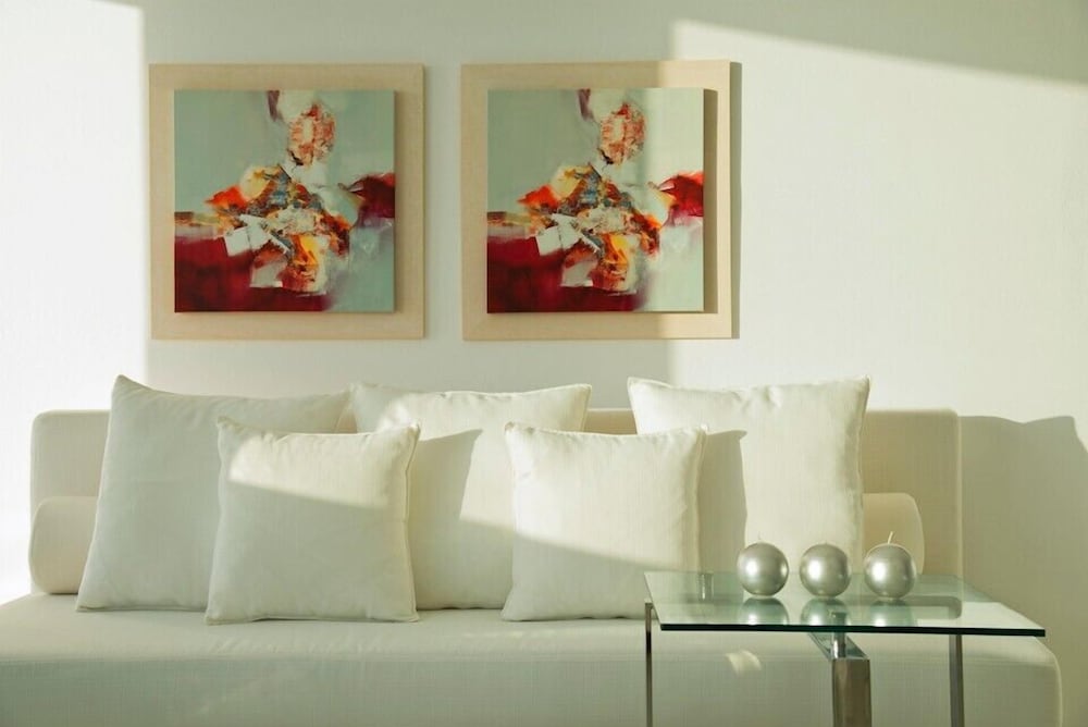 Petasos Beach Resort & Spa, Small Luxury Hotels of the World — Hotel rooms in Plati Gialos, South Aegean