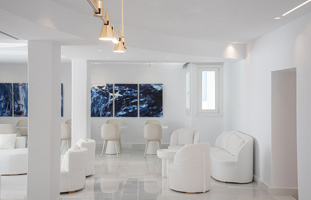 Petasos Chic Hotel — Restaurant & bars in Mykonos Town, South Aegean