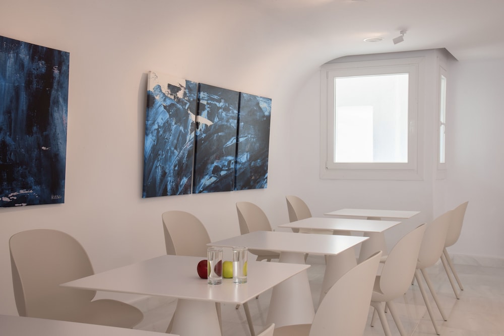 Petasos Chic Hotel — Restaurant & bars in Mykonos Town, South Aegean