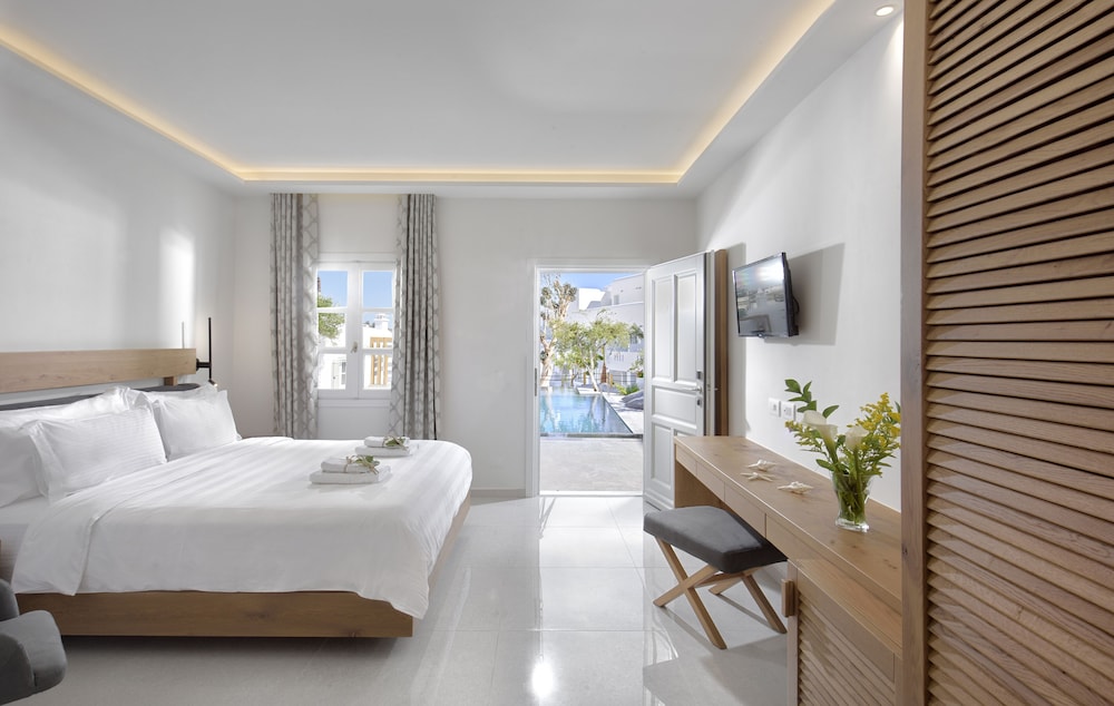 Hotel Petinos — Hotel rooms in Plati Gialos, South Aegean