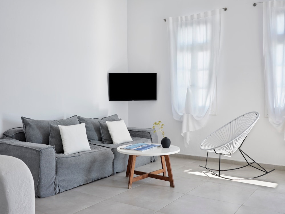 Pietra e Mare - Mykonos Moments by Mr and Mrs White — Hotel rooms in Elia, South Aegean