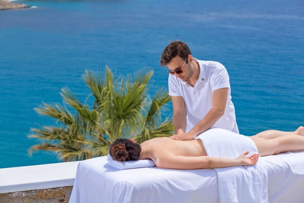 Pietra e Mare - Mykonos Moments by Mr and Mrs White — Spa in Elia, South Aegean