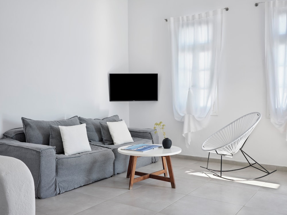 Pietra e Mare - Mykonos Moments by Mr and Mrs White — Hotel rooms in Elia, South Aegean