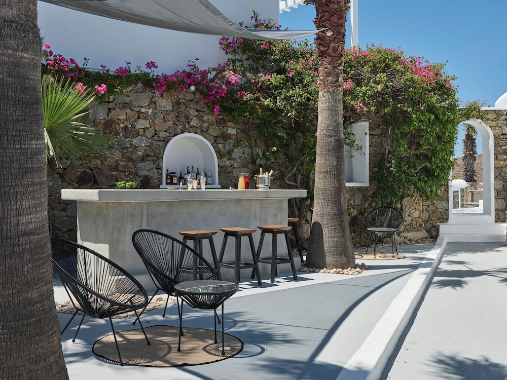 Pietra e Mare - Mykonos Moments by Mr and Mrs White — Restaurant & bars in Elia, South Aegean