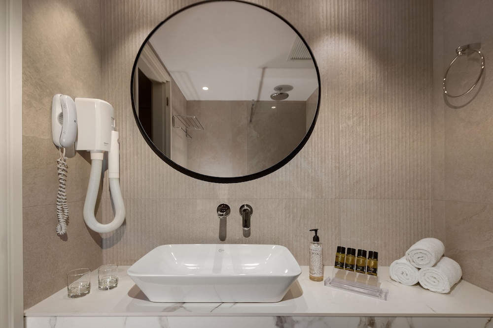 Hotel Platanista — Hotel rooms in Kos Town, South Aegean