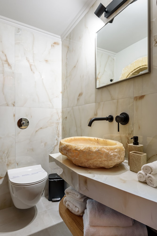 Porto Del Colombo — Hotel rooms in Chania