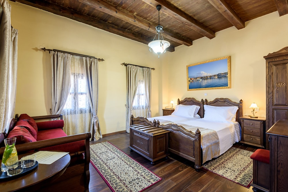 Porto Del Colombo — Hotel rooms in Chania