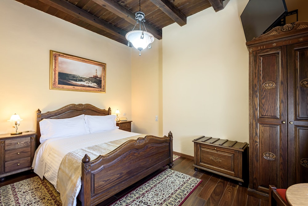 Porto Del Colombo — Hotel rooms in Chania