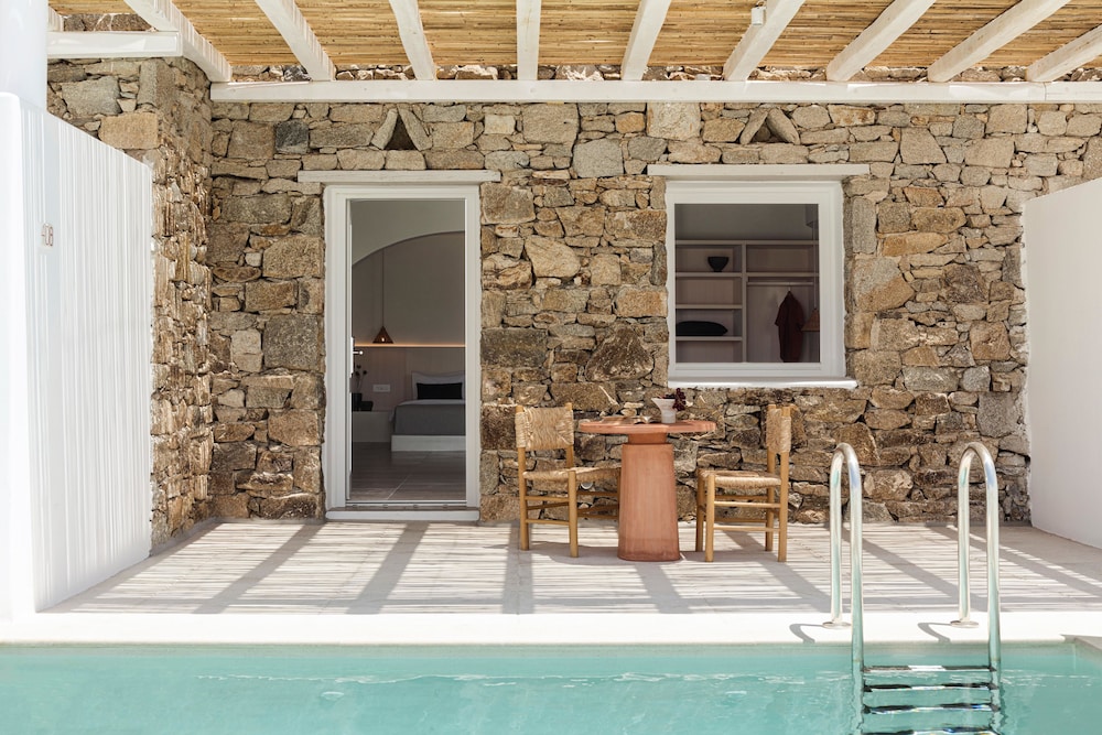 Porto Mykonos Hotel — Hotel building in Mykonos Town, South Aegean