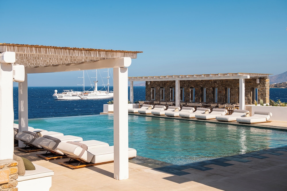 Porto Mykonos Hotel — Swimming pool in Mykonos Town, South Aegean