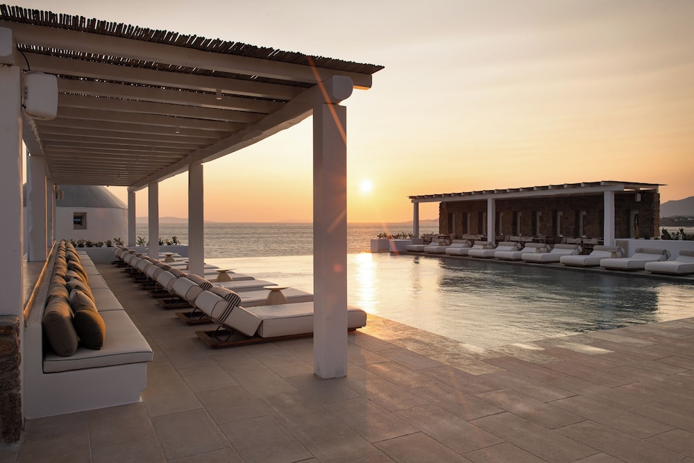 Porto Mykonos Hotel — Swimming pool in Mykonos Town, South Aegean