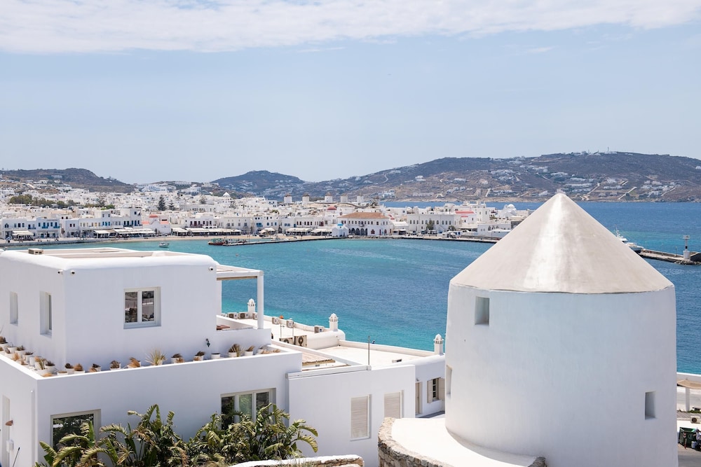 Porto Mykonos Hotel — Attractions in the area in Mykonos Town, South Aegean