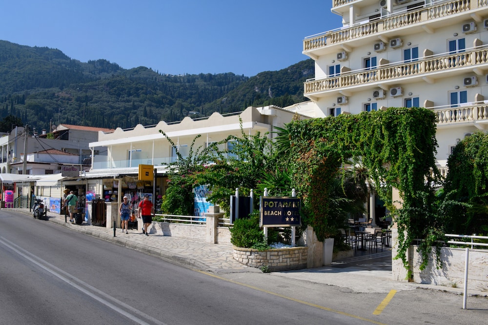 Potamaki Beach Hotel — Hotel building in Benitses, Ionian Islands