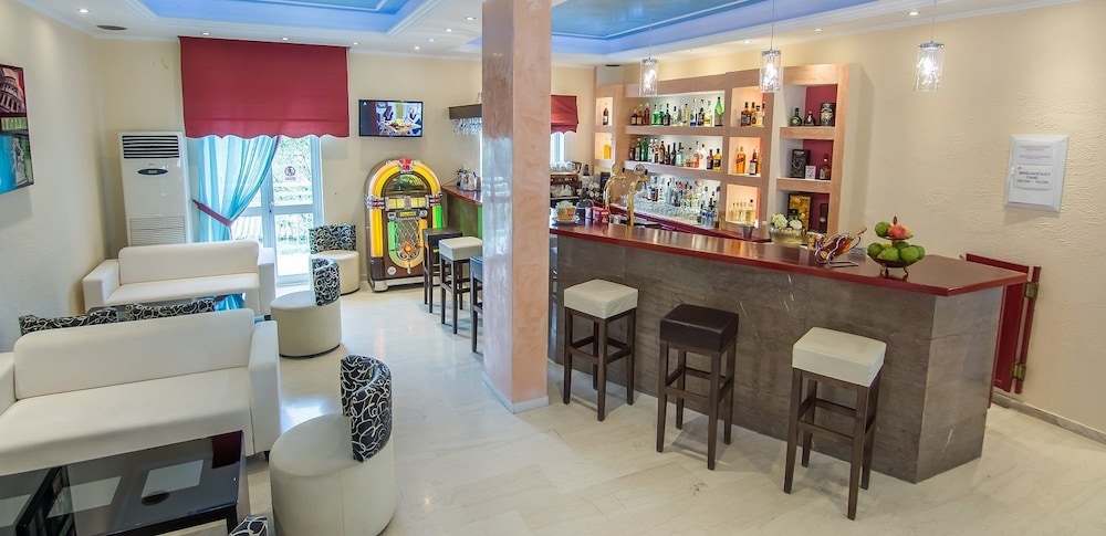 Primavera Hotel — Restaurant & bars in Dassia, Ionian Islands