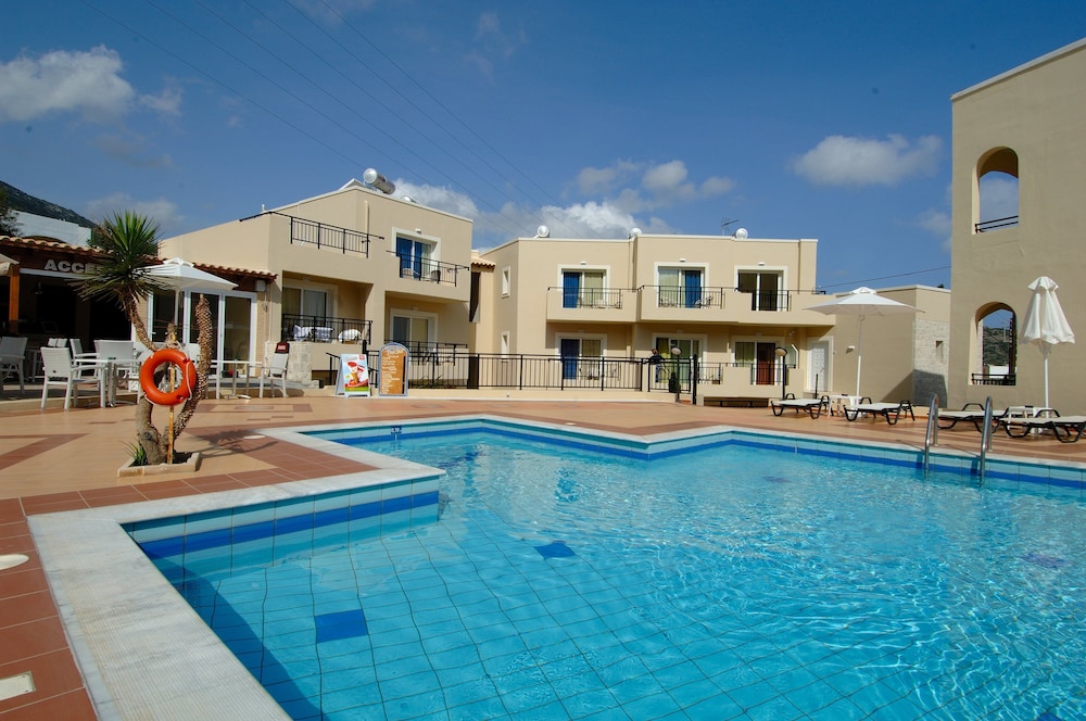Rainbow Apartments — Main photo in Stalida