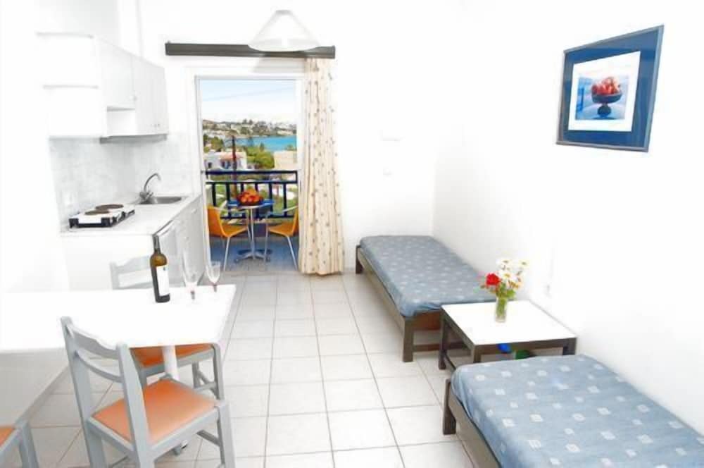 Rainbow Apartments — Rooms in Stalida