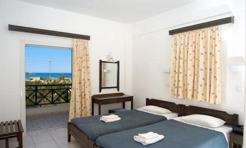 Rainbow Apartments — Rooms in Stalida