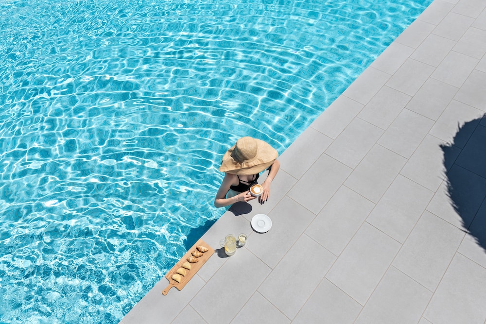 Rivari Hotel — Swimming pool in Kamari, South Aegean
