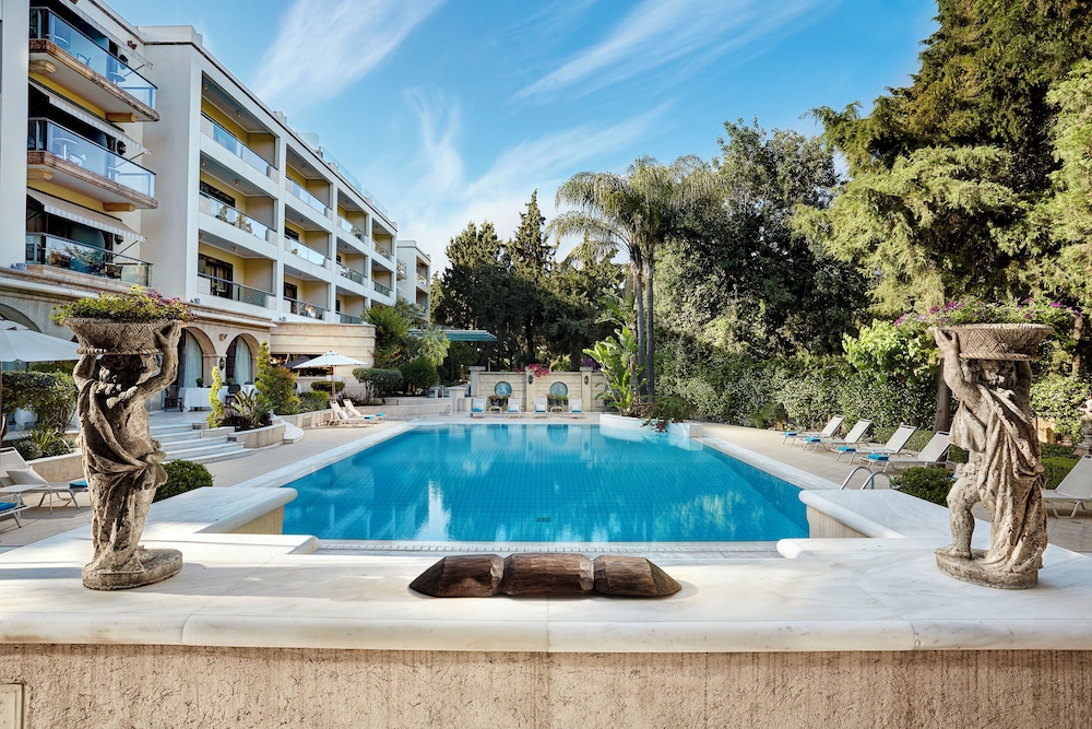 Rodos Park - Small Luxury Hotels of the World — Swimming pool in Rhodes Town, South Aegean