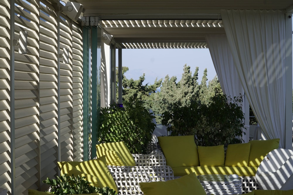 Rodos Park - Small Luxury Hotels of the World — Restaurant & bars in Rhodes Town, South Aegean