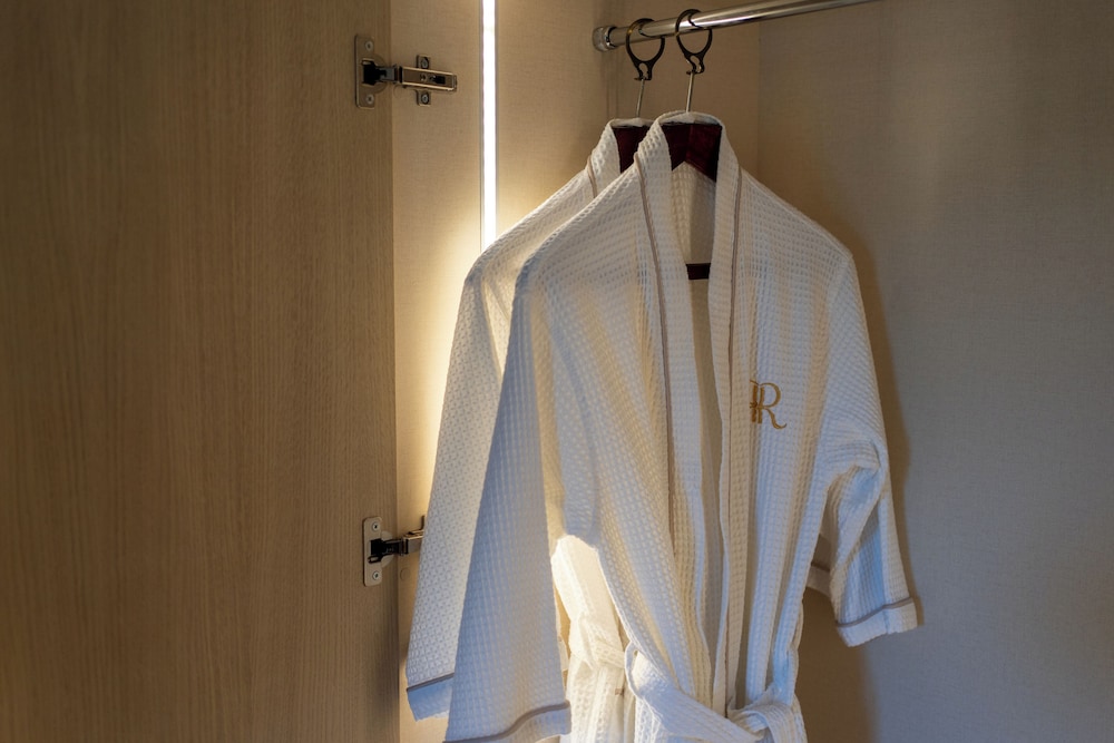 Rodos Park - Small Luxury Hotels of the World — Hotel rooms in Rhodes Town, South Aegean