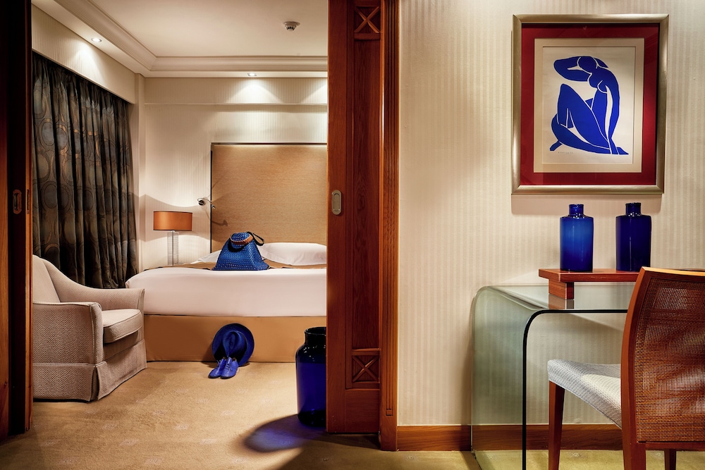 Rodos Park - Small Luxury Hotels of the World — Hotel rooms in Rhodes Town, South Aegean