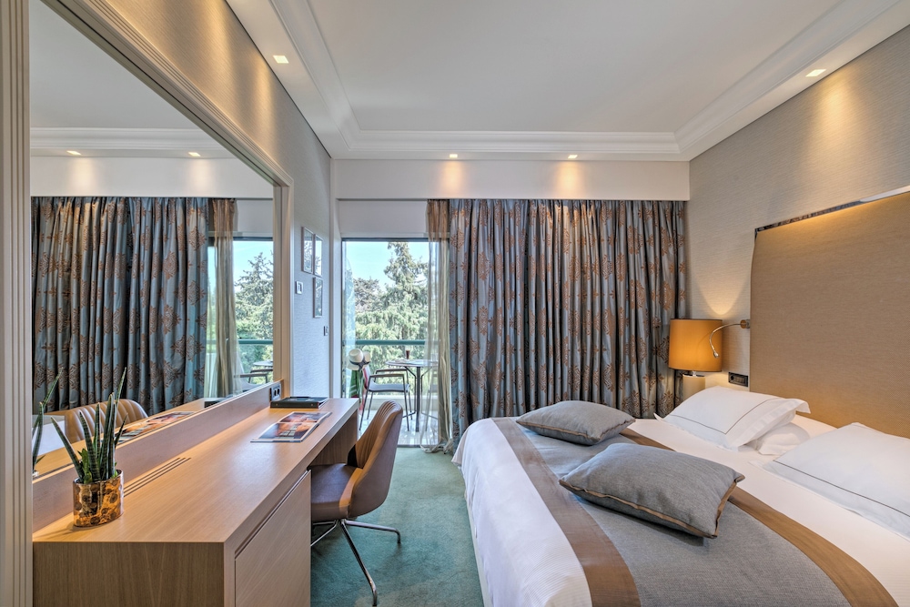 Rodos Park - Small Luxury Hotels of the World — Hotel rooms in Rhodes Town, South Aegean