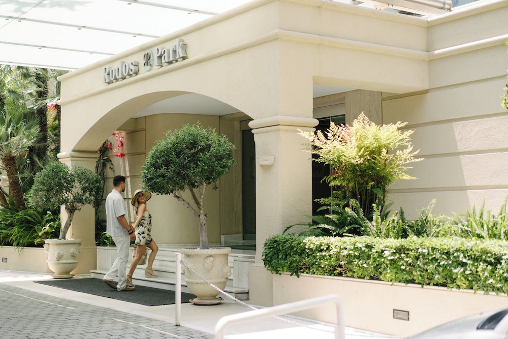 Rodos Park - Small Luxury Hotels of the World — Hotel building in Rhodes Town, South Aegean