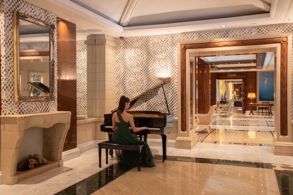Rodos Park - Small Luxury Hotels of the World — Hotel building in Rhodes Town, South Aegean