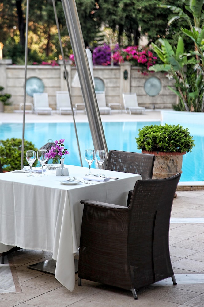 Rodos Park - Small Luxury Hotels of the World — Restaurant & bars in Rhodes Town, South Aegean