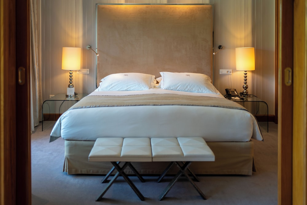 Rodos Park - Small Luxury Hotels of the World — Hotel rooms in Rhodes Town, South Aegean