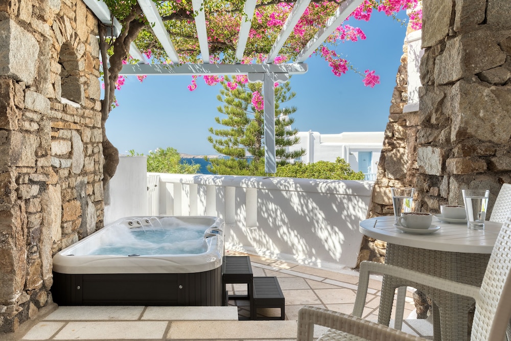 Saint John Hotel Villas & Spa — Spa in Ornos, South Aegean