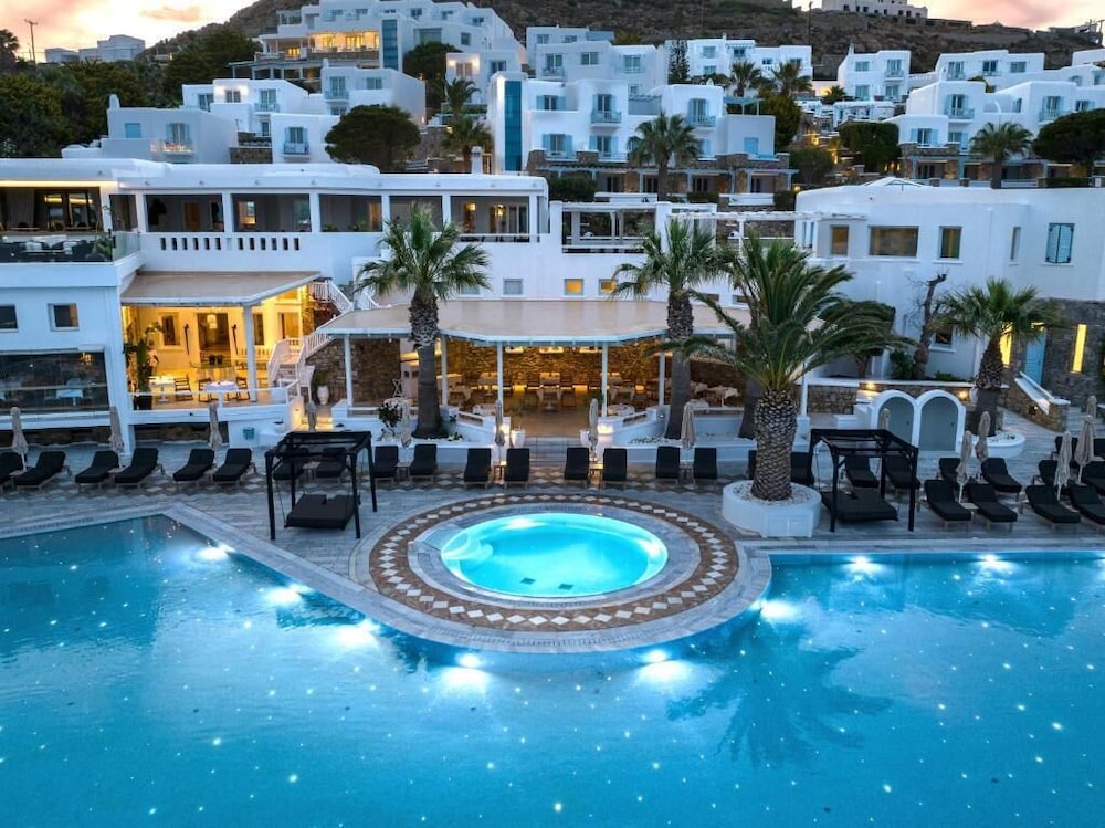 Saint John Hotel Villas & Spa - zdjęcie 2