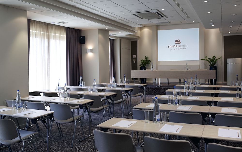 Samaria Hotel — Hotel building in Chania