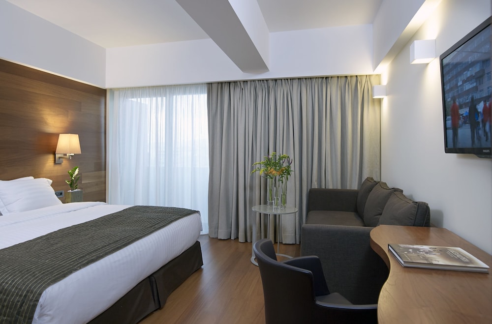 Samaria Hotel — Hotel rooms in Chania