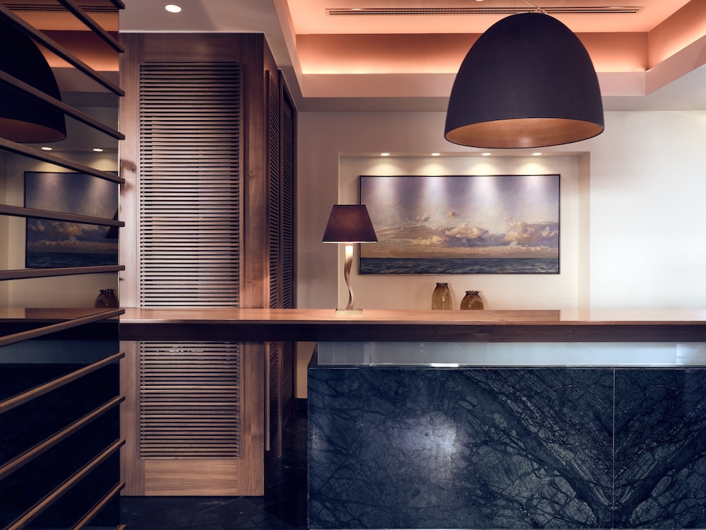 Samaria Hotel — Restaurant & bars in Chania
