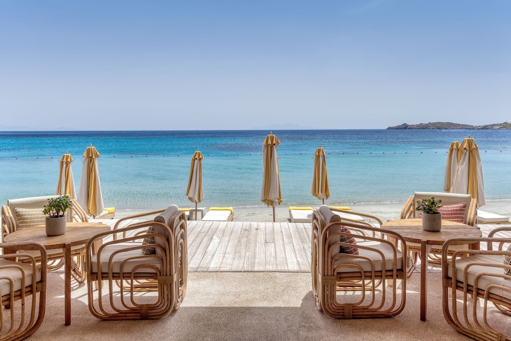 Santa Marina, a Luxury Collection Resort, Mykonos — Beach in Ornos, South Aegean