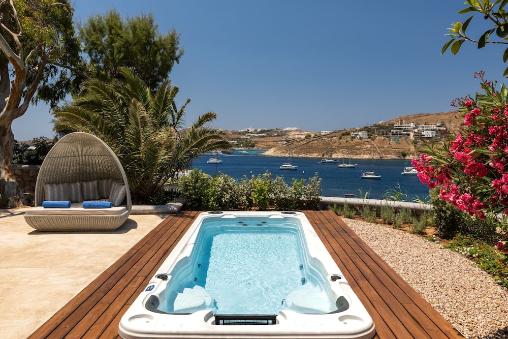 Santa Marina, a Luxury Collection Resort, Mykonos — Spa in Ornos, South Aegean
