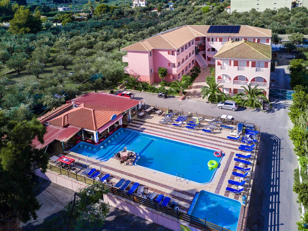 Savvas De Mar Hotel — Swimming pool in Laganas, Ionian Islands